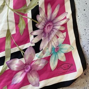 Oscar de la Renta Floral Scarf